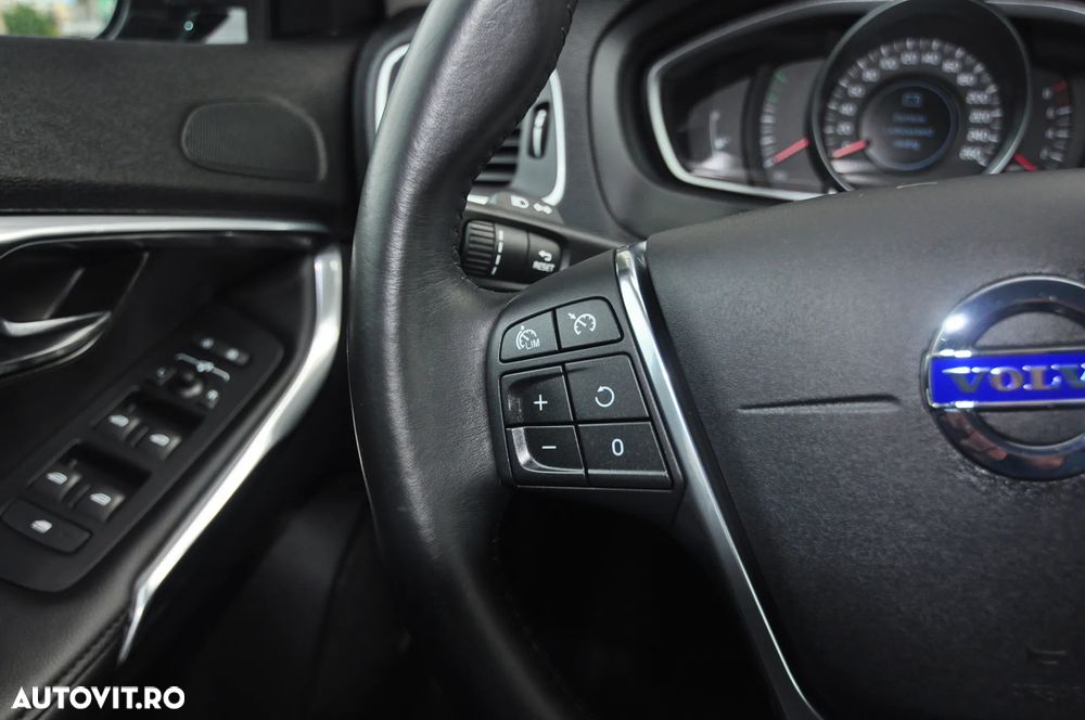 Volvo V40 T4 Powershift - 23