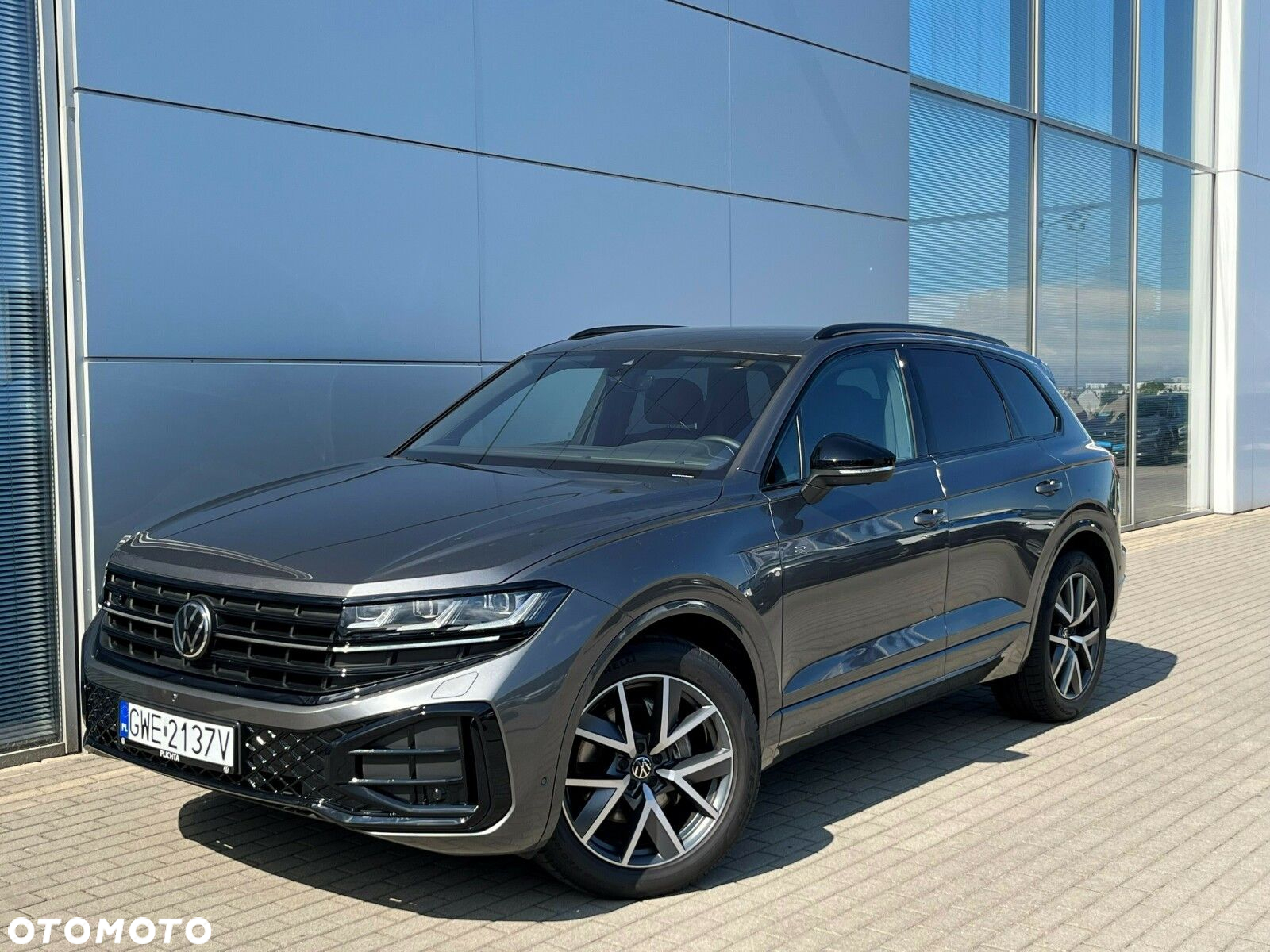 Volkswagen Touareg 3.0 V6 TDI 4Motion R-Line - 3