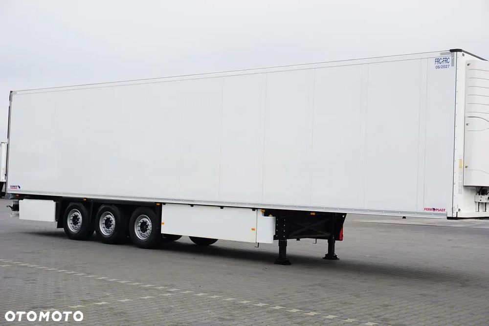 Schmitz Cargobull CHŁODNIA / CARRIER 1950 / MULTITEMPERATURA / OŚ PODNOSZONA - 4