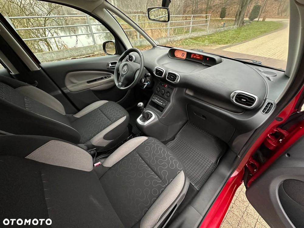 Citroën C3 Picasso 1.4i Exclusive - 8
