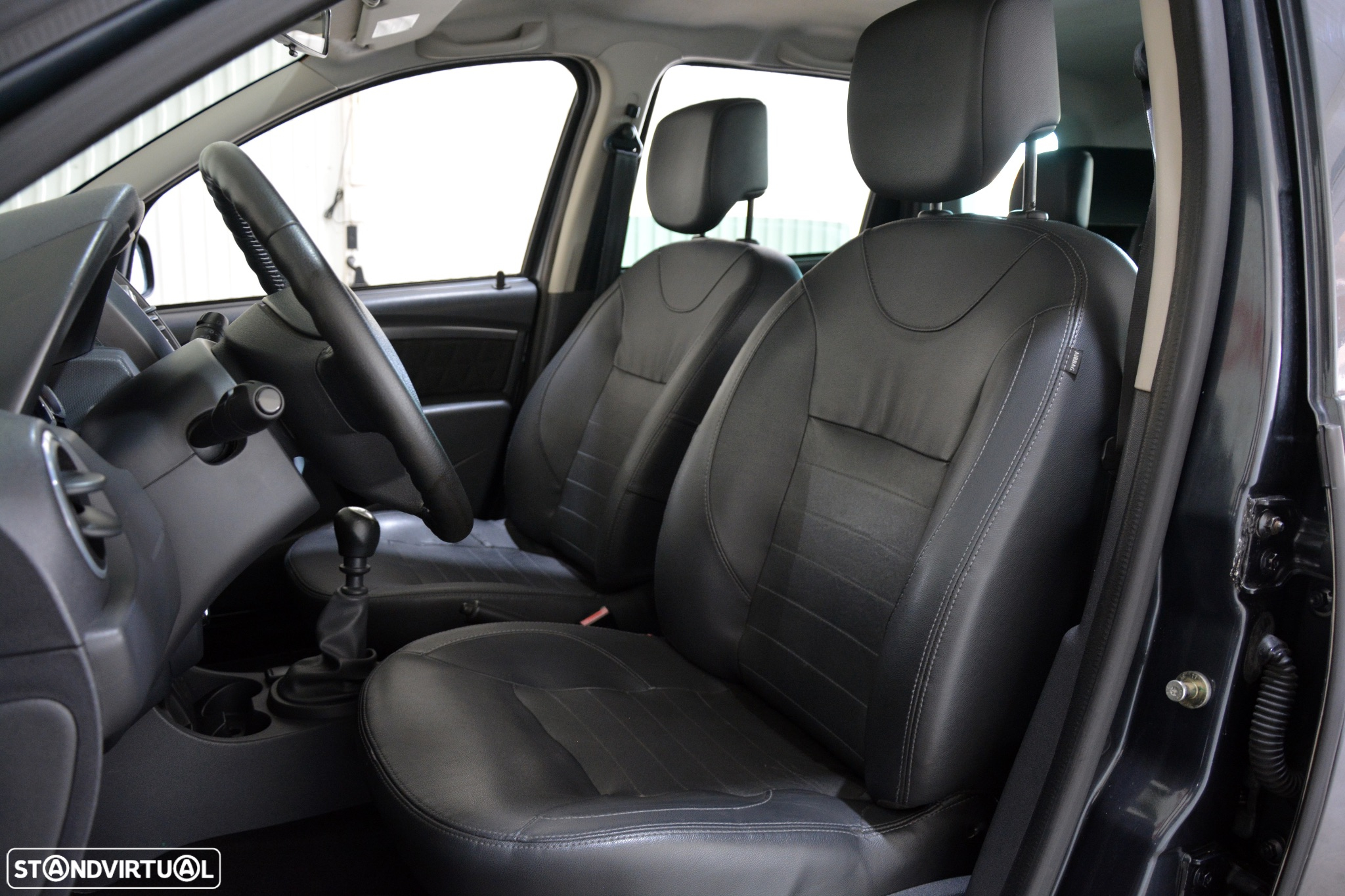 Dacia Duster 1.5 dCi Prestige - 10