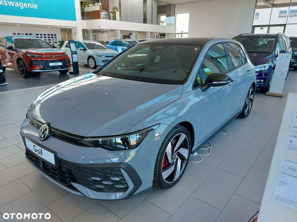 Volkswagen Golf - 3