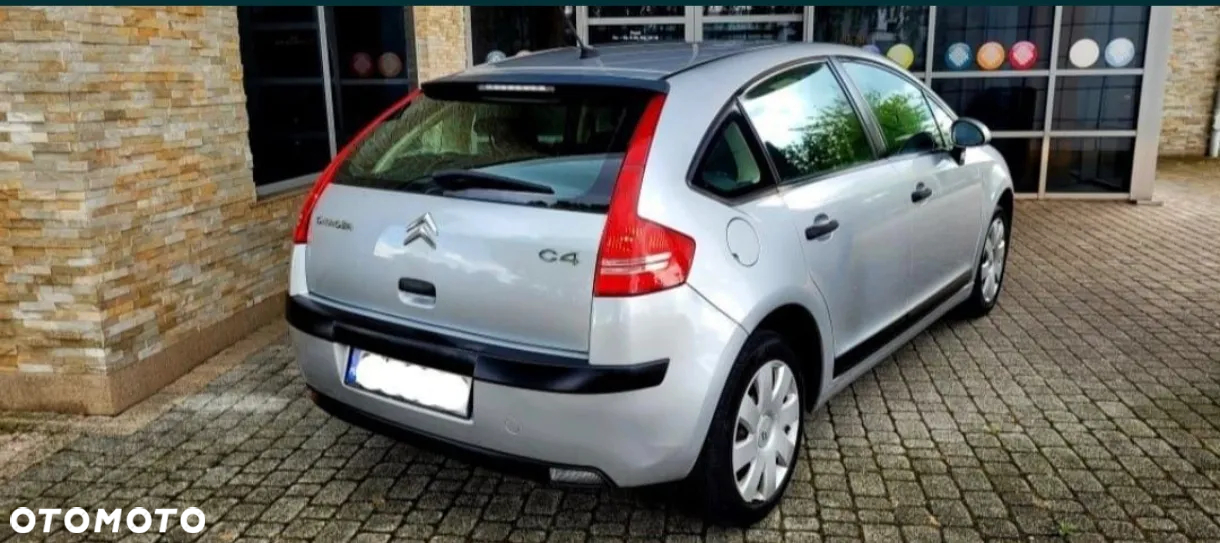 Citroën C4 1.6 VTi Attraction - 6