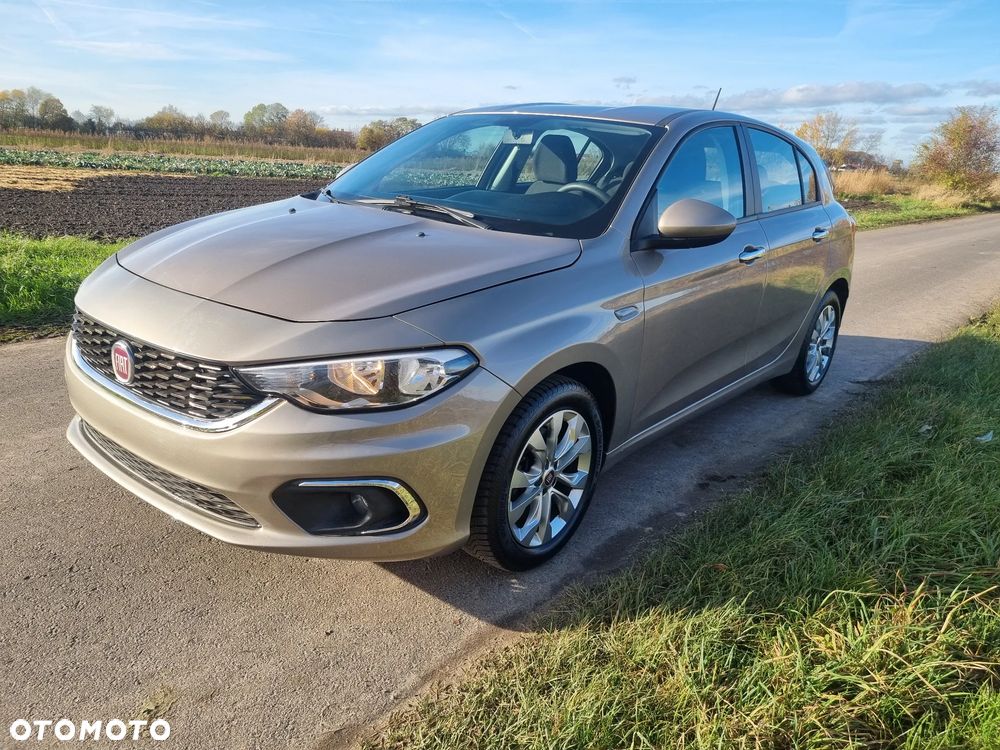 Fiat Tipo 1.4 16v Easy EU6d - 1