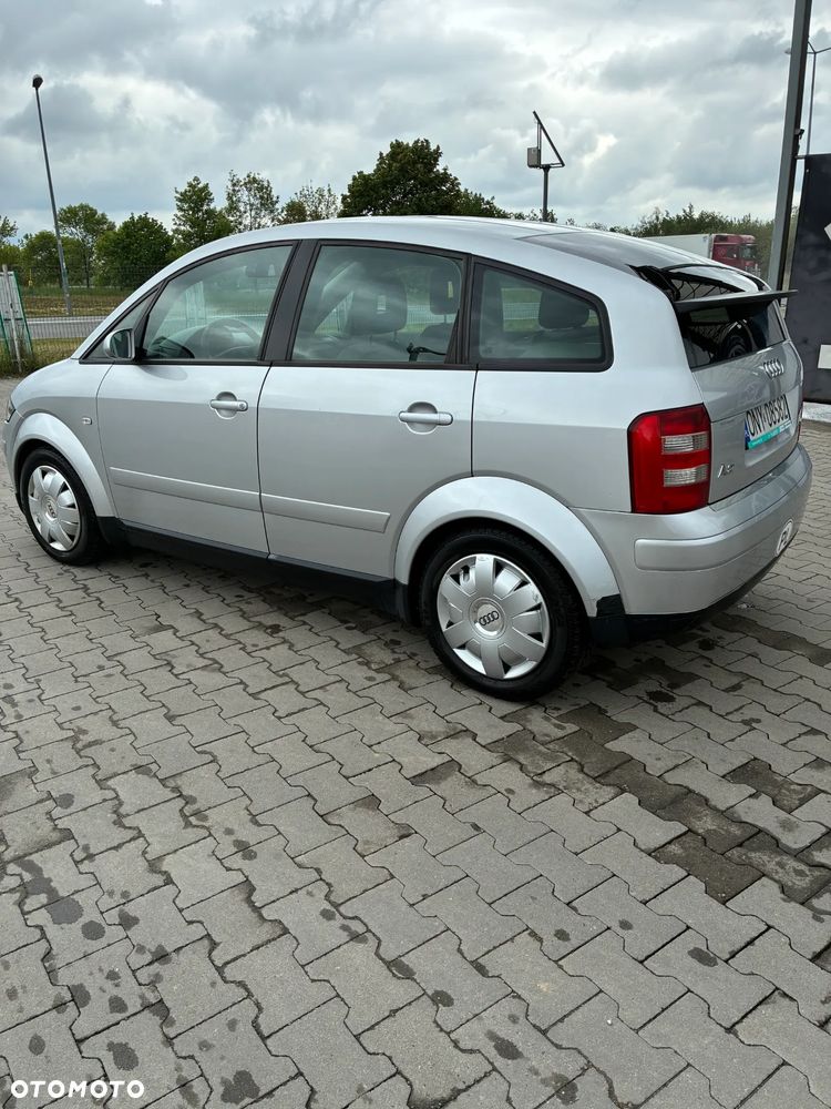 Audi A2 1.4 - 4