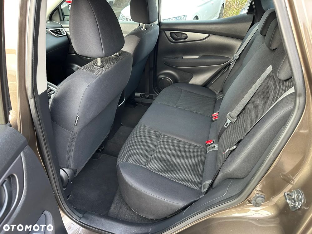Nissan Qashqai - 23
