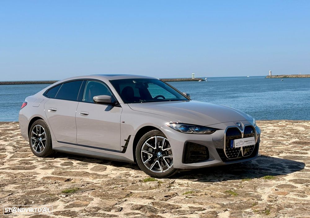 BMW i4 eDrive40 Pack Desportivo M - 9