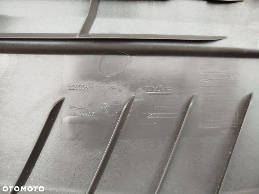 PANEL DESKI ROZDZIELCZEJ DAF NGD XF XG XG+ - 3