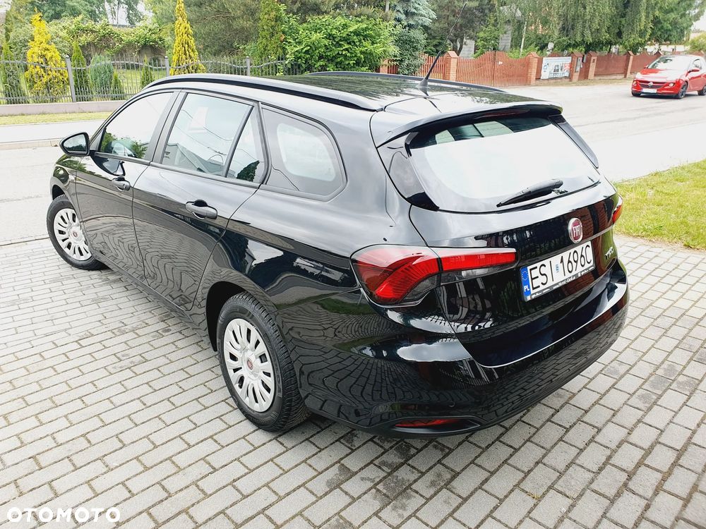 Fiat Tipo 1.4 16V More - 18