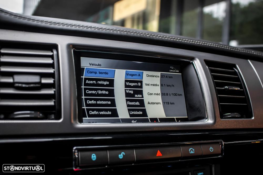 Jaguar XF 3.0 D V6 S Luxury - 46