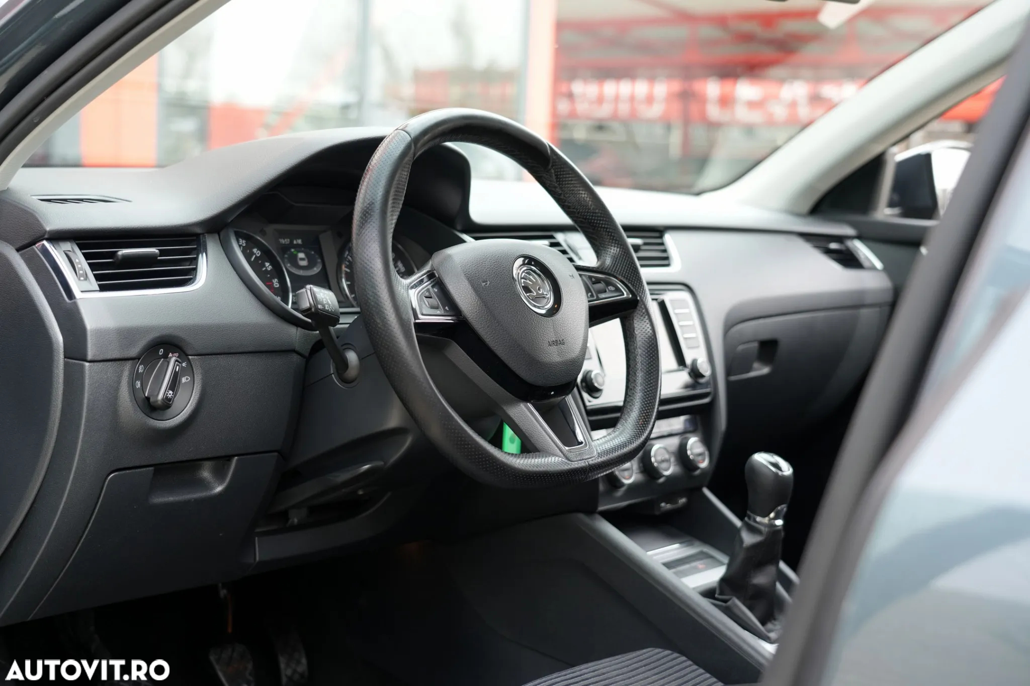 Skoda Octavia - 14