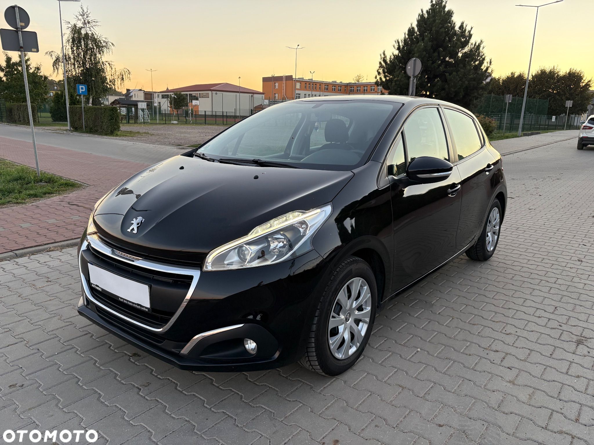 Peugeot 208 PureTech 82 Start & Stop Tech Edition - 1