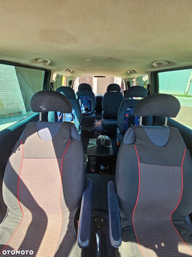 Volkswagen Sharan - 23