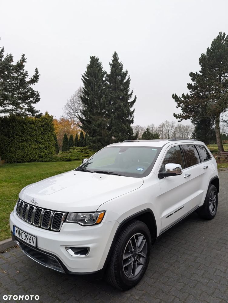 Jeep Grand Cherokee - 8