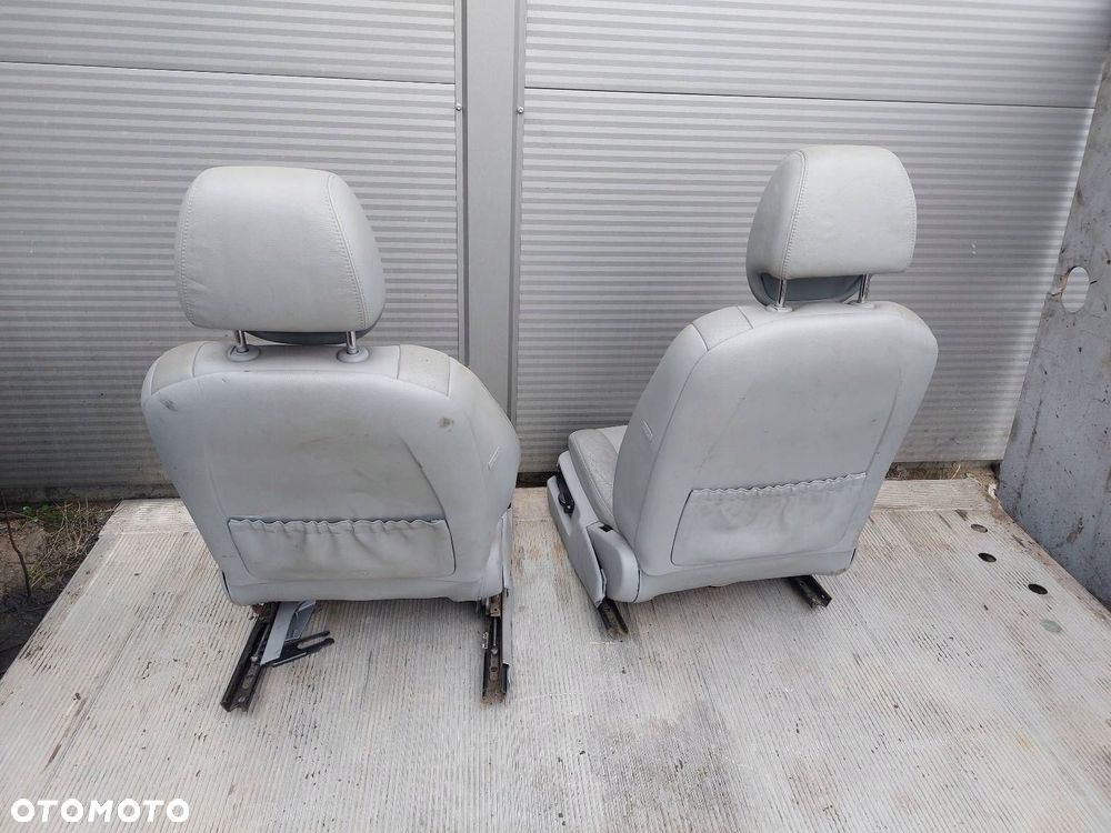 KOMPLET FOTELI LEWY PRAWY KANAPA TYŁ  PORSCHE CAYENNE  I - 10