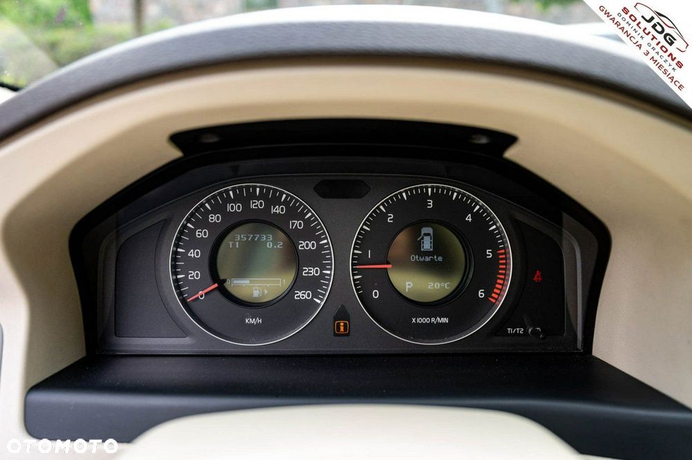 Volvo XC 70 - 20