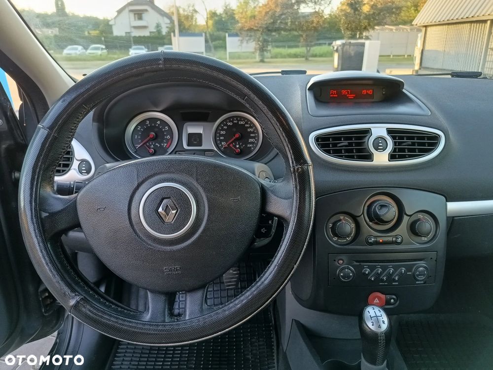 Renault Clio 1.6 16V Exception - 14