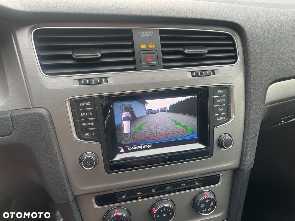 Volkswagen Golf Variant 1.6 BlueTDI Comfortline - 12