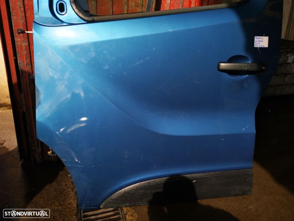 RENAULT TRAFIC / OPEL VIVARO PORTA FRENTE ESQUERDA - PF456 - 4