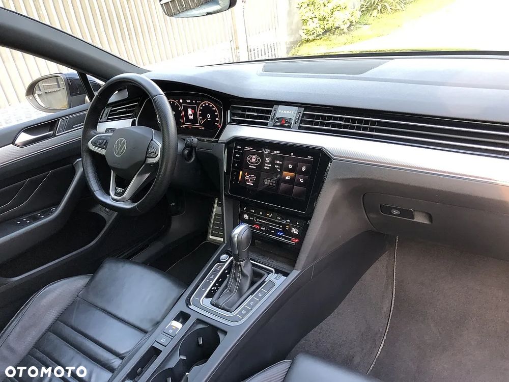 Volkswagen Passat 2.0 TSI 4Mot Elegance DSG - 40