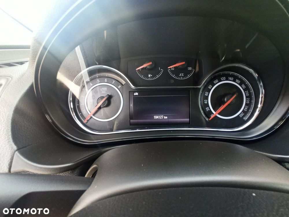 Opel Insignia 1.4 T Edition S&S - 18
