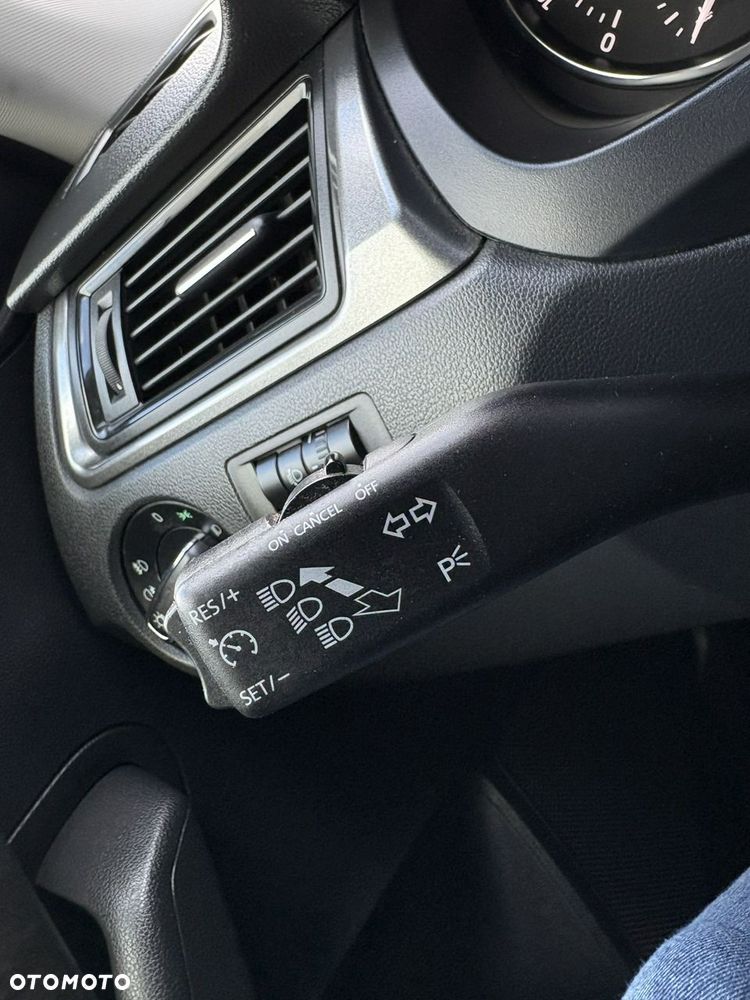 Skoda RAPID - 27