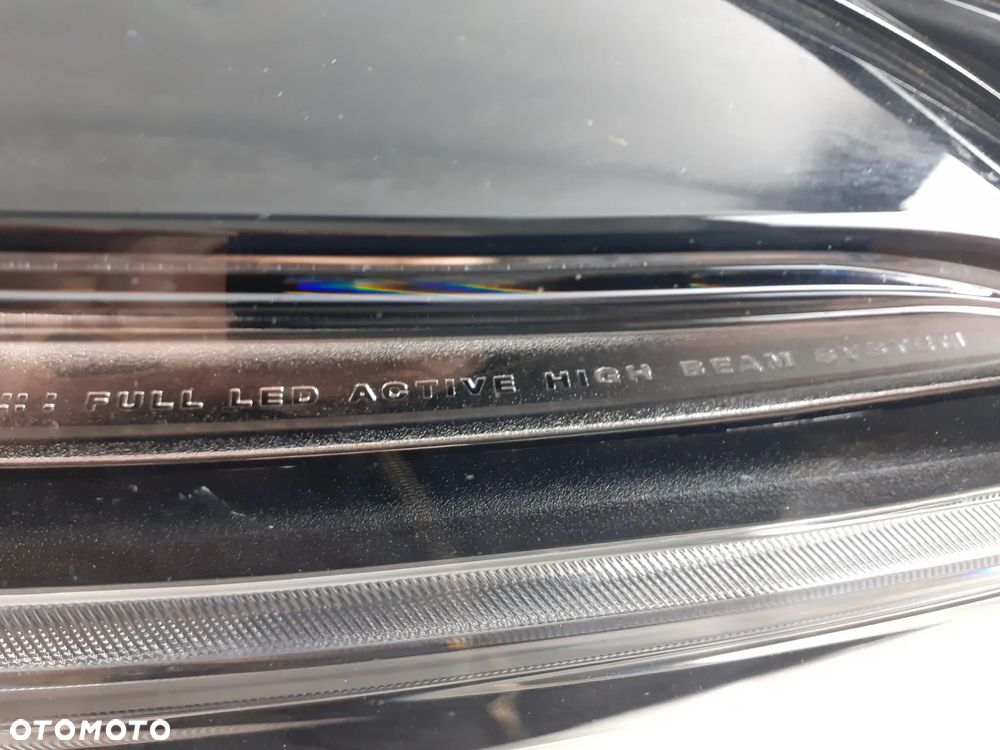 Lampa prawa Volvo S\V60 CC 17-20 Full led 32314149 - 10