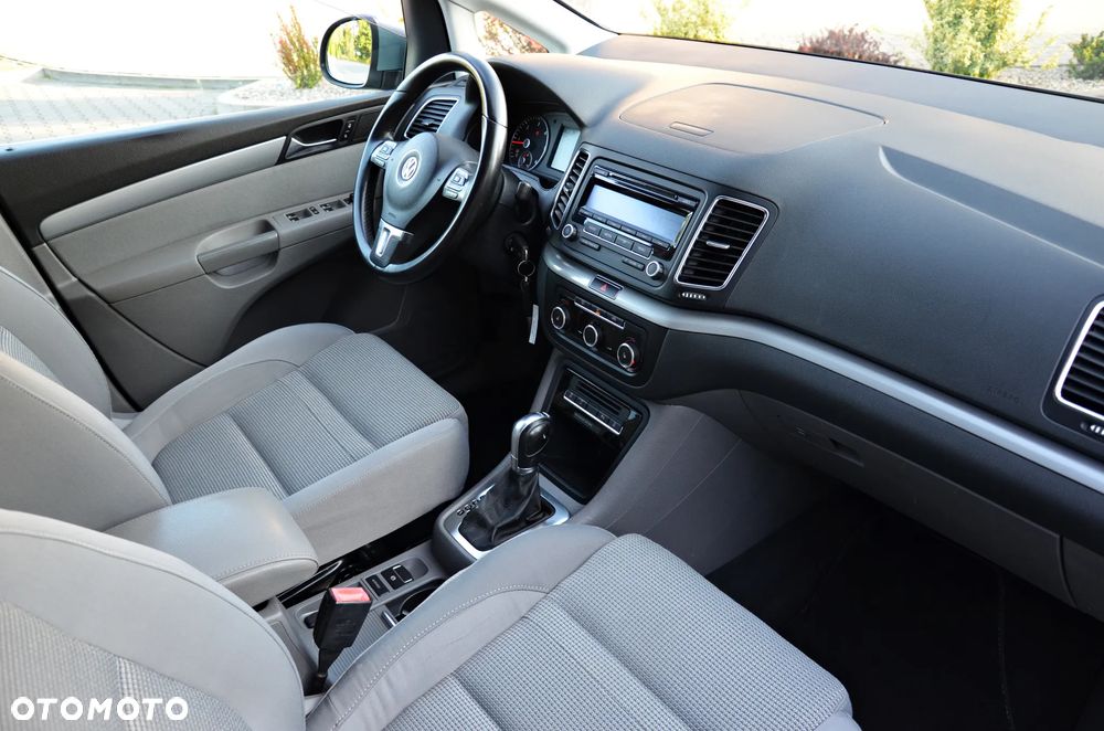 Volkswagen Sharan - 37