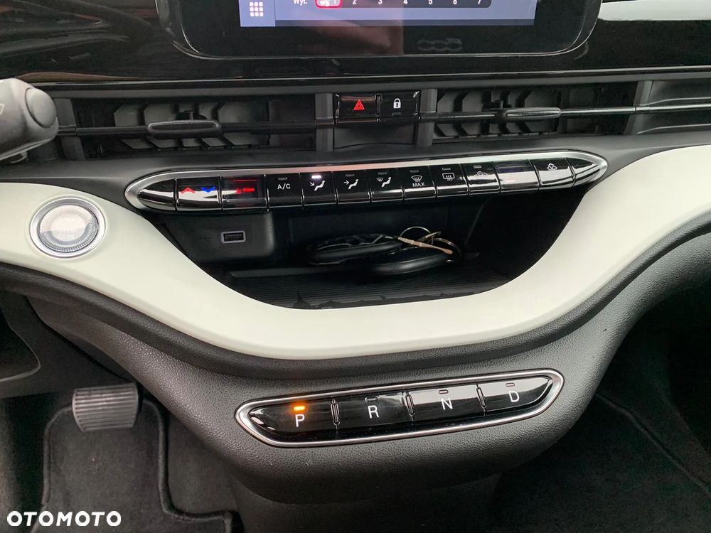 Fiat 500e 23,8kWh C - 15