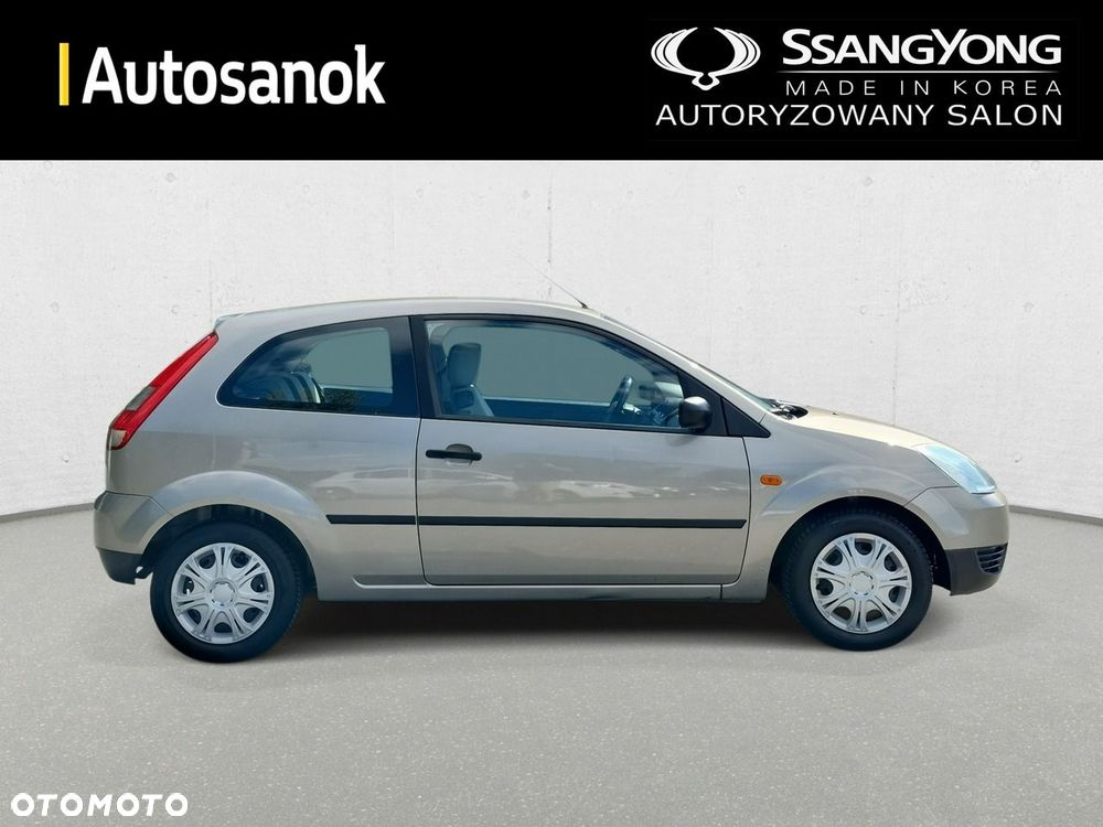 Ford Fiesta - 6