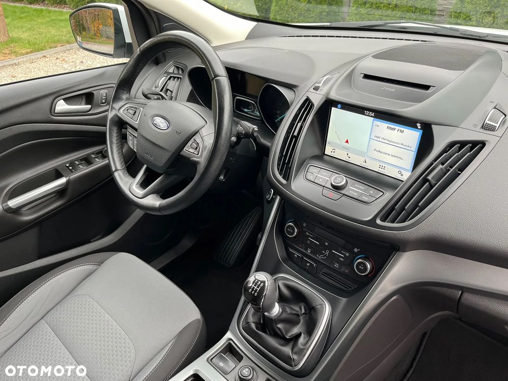 Ford Kuga - 6