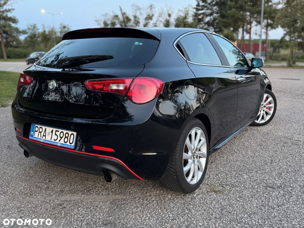 Alfa Romeo Giulietta 1.8 TBi 16V Quadrifoglio Verde - 12