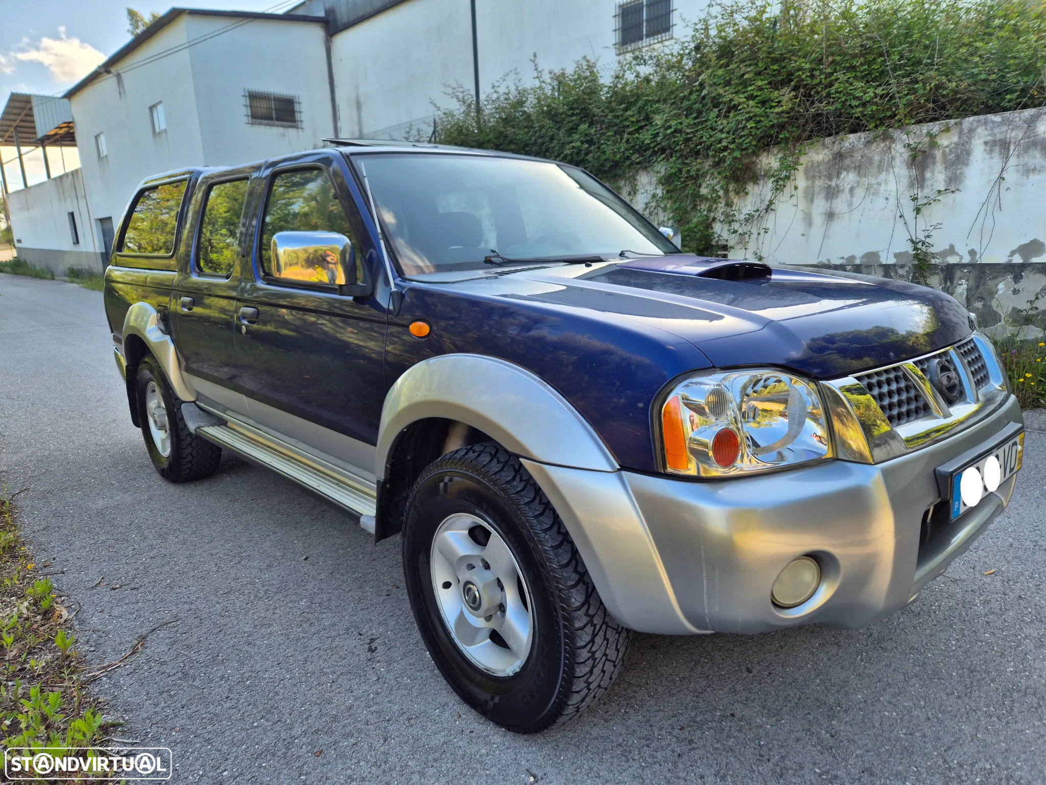 Nissan Pick Up 2.5 TD CD Navara ABS - 3