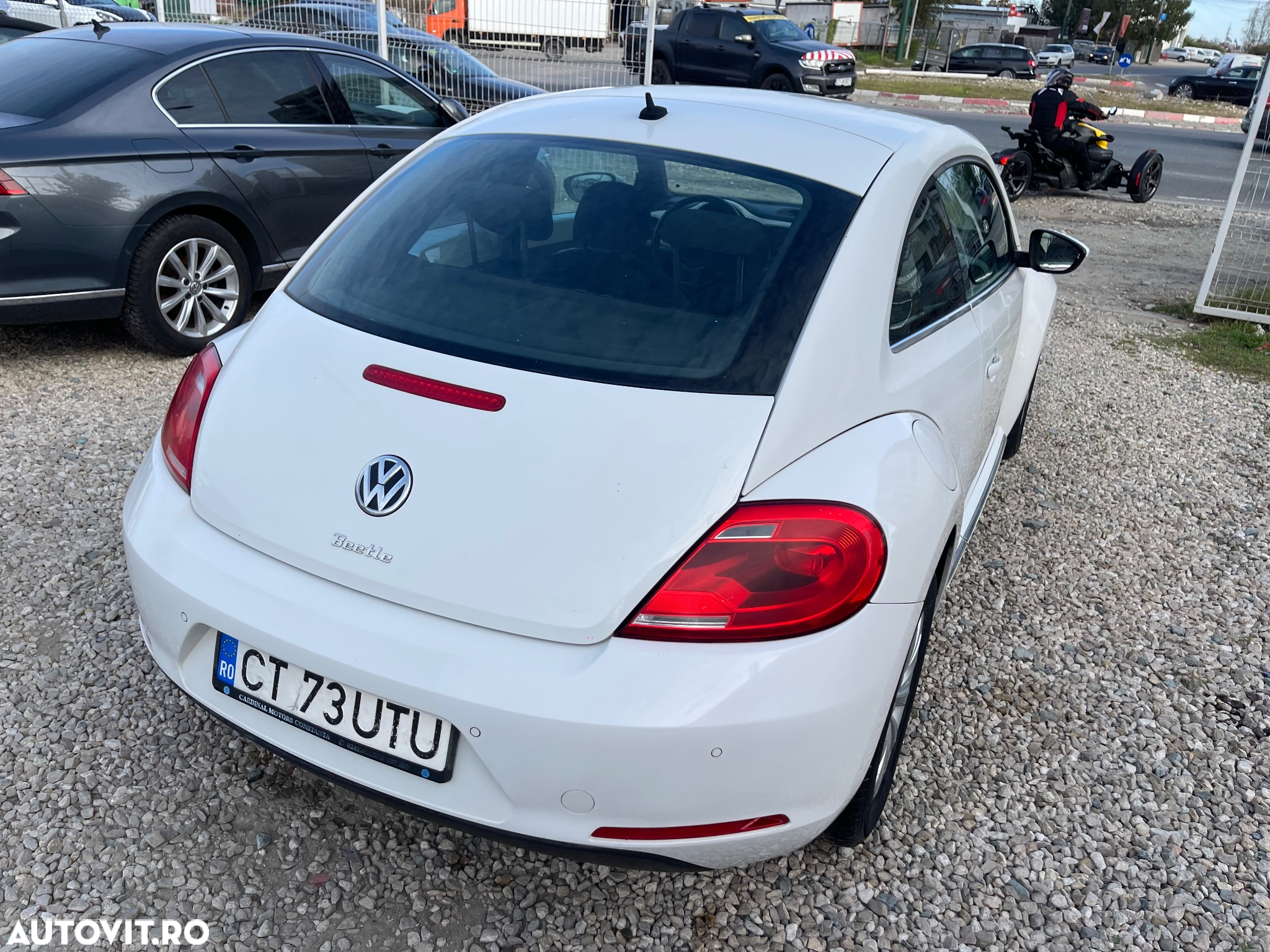 Volkswagen Beetle 1.6 TDI Design - 9
