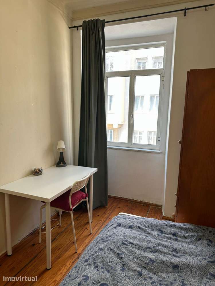 Quarto - localizado em Alameda Lisbon - Grande imagem: 3/12
