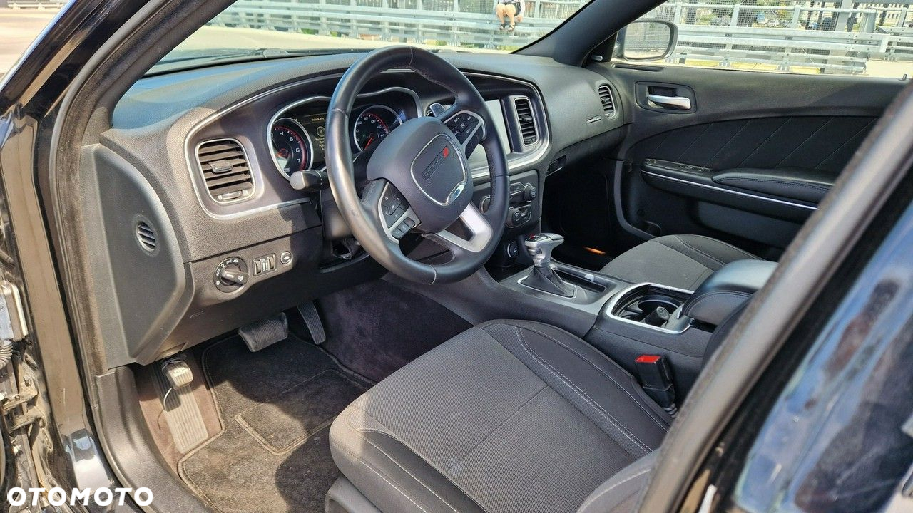 Dodge Charger - 14