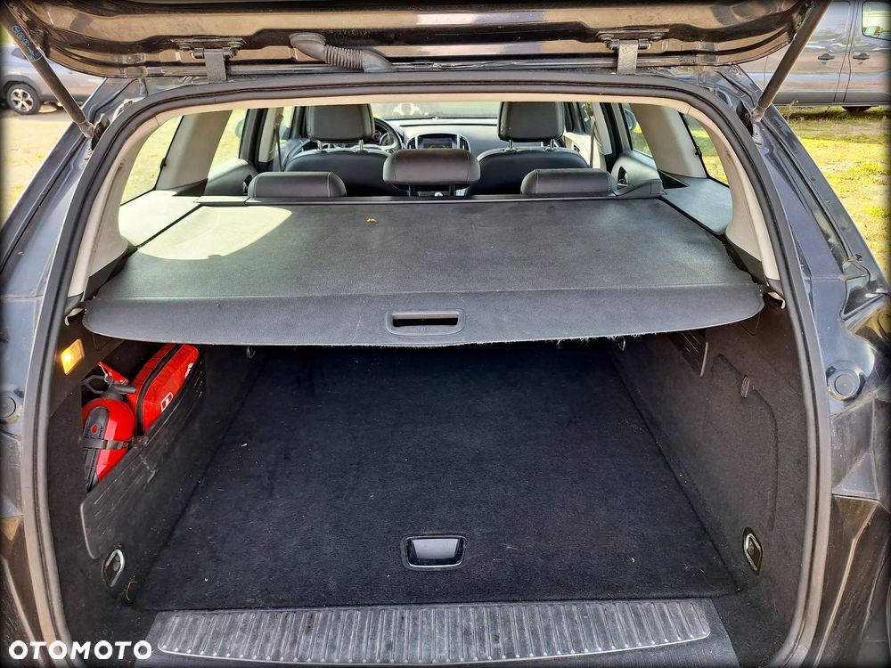 Opel Astra 1.4 T Cosmo - 25
