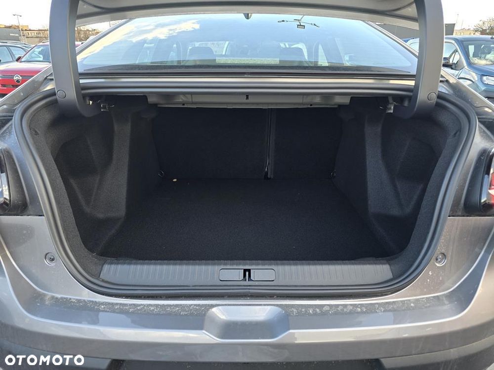 Citroën C4X 1.2 mHEV Plus eDCT6 - 7