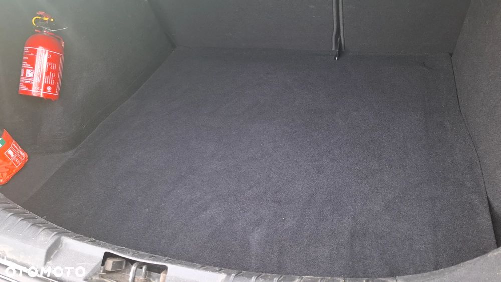 Ford Focus 1.6 Gold X - 18