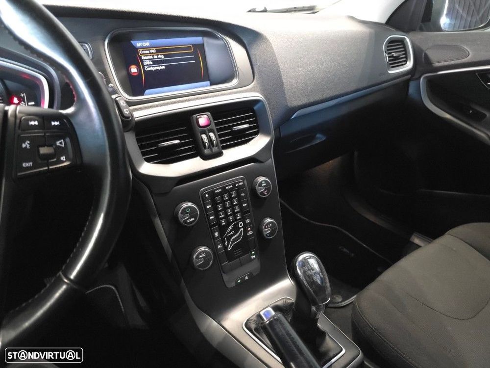 Volvo V40 1.6 D2 Momentum - 41