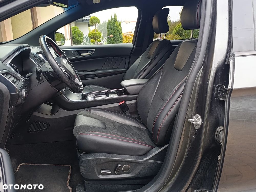 Ford Edge 2.0 EcoBlue Twin-Turbo 4WD ST-Line - 13