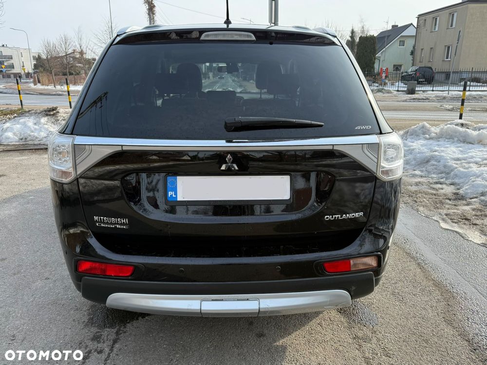 Mitsubishi Outlander 2.0 Intense Comfort 4WD CVT - 4