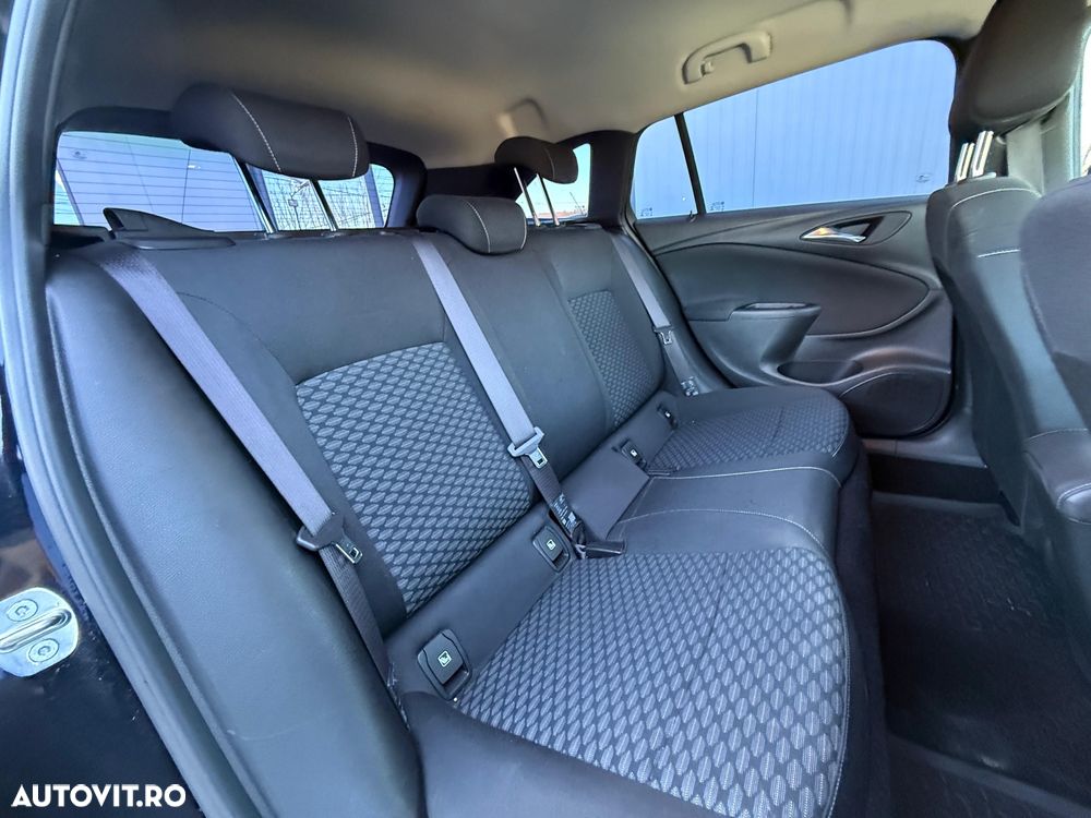 Opel Astra 1.6 CDTI ECOTEC ECOFlex Start/Stop Dynamic - 20