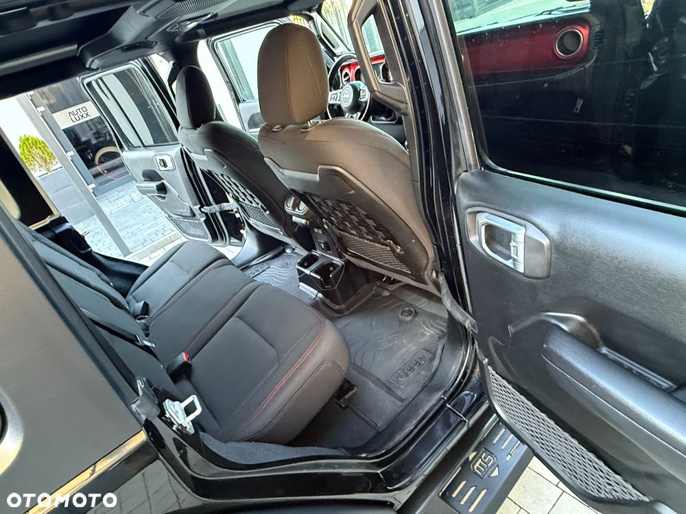 Jeep Wrangler Unlimited GME 2.0 Turbo Rubicon - 12