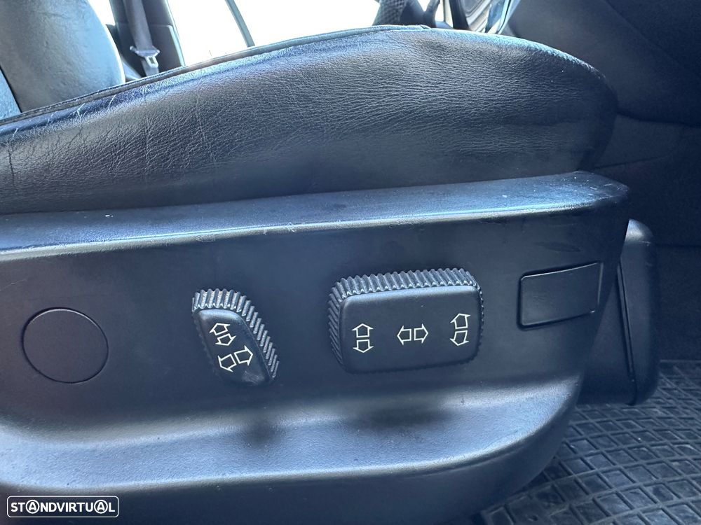 BMW 530 dA Touring - 18