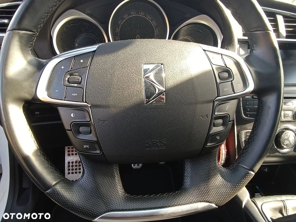 Citroën DS4 THP 200 SportChic - 13