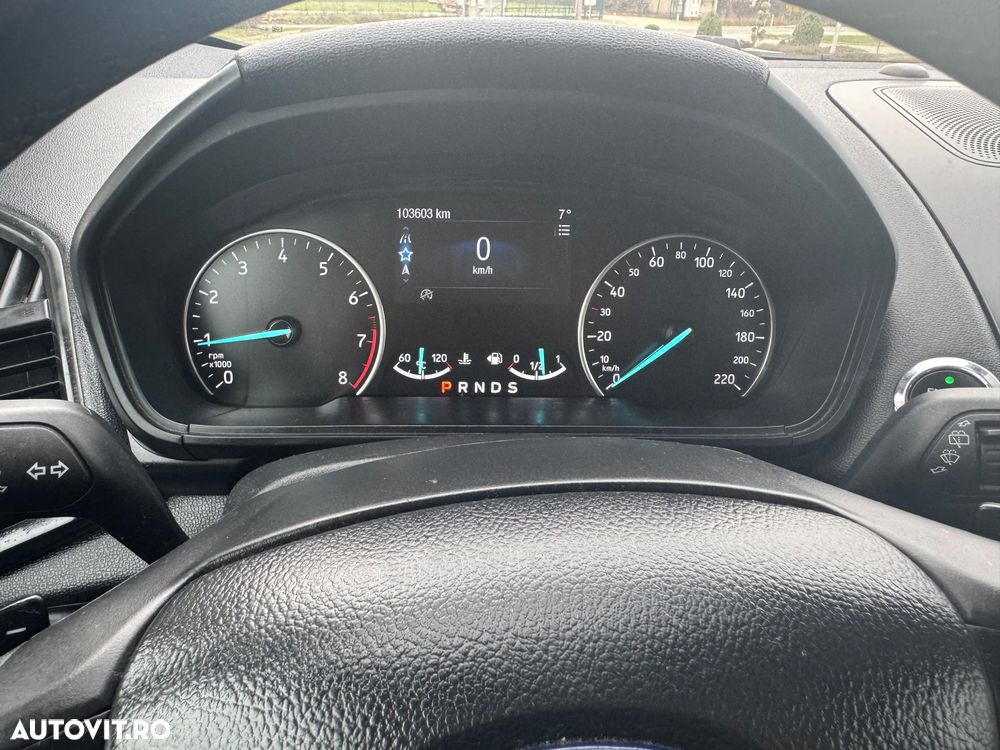 Ford EcoSport - 9