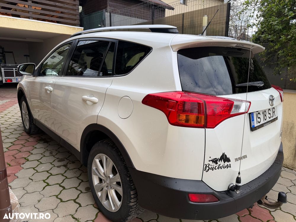 Toyota RAV4 2.2 D-4CAT 4WD Aut Luxury 18" - 3