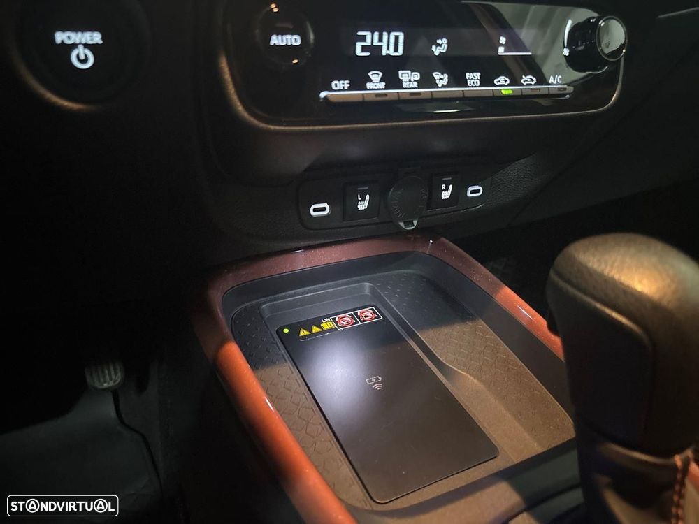 Toyota Aygo X 1.5 Hybrid Envy - 24