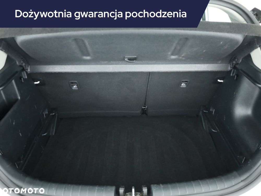 Kia Rio - 13